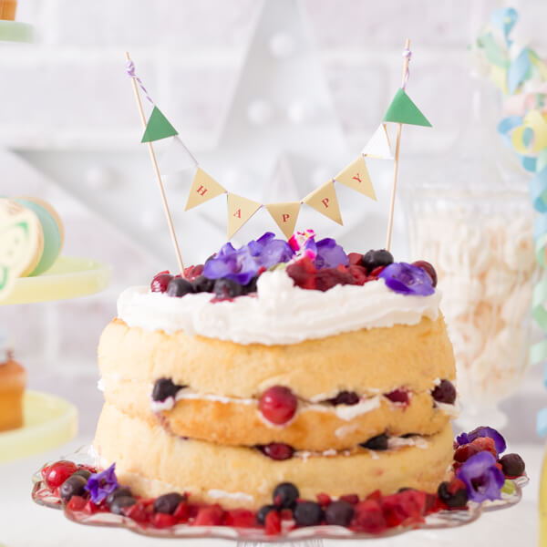 ケーキに飾ってみませんか 記念日気分を盛り上げるケーキトッパー P Note